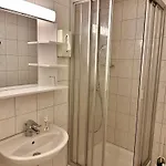 弗里德里希大街酒店 酒店 2*